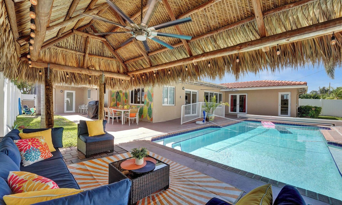 Beachway Estates House | Beach & Fun: Heated Pool, Tiki Hut, Fire Pit, Bikes