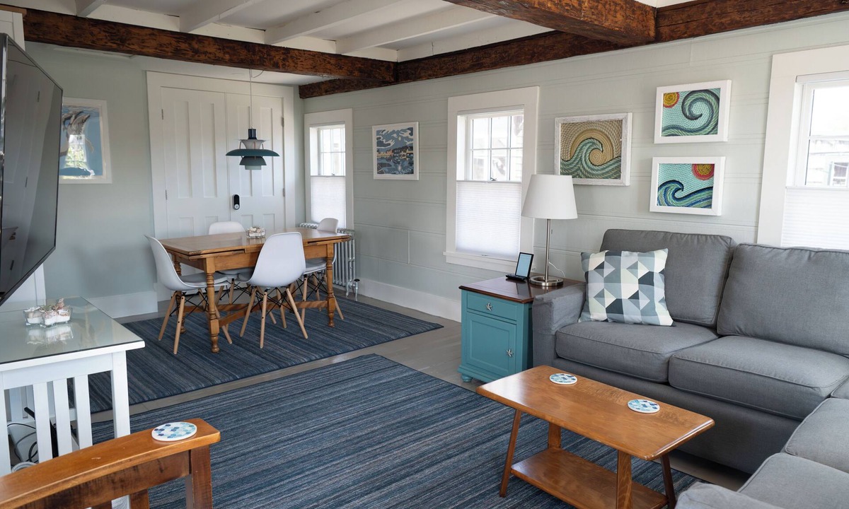 Rockport Apartment | Bearskin Neck Rental in the Heart of Rockport! Walk to Beaches + Restaurants!