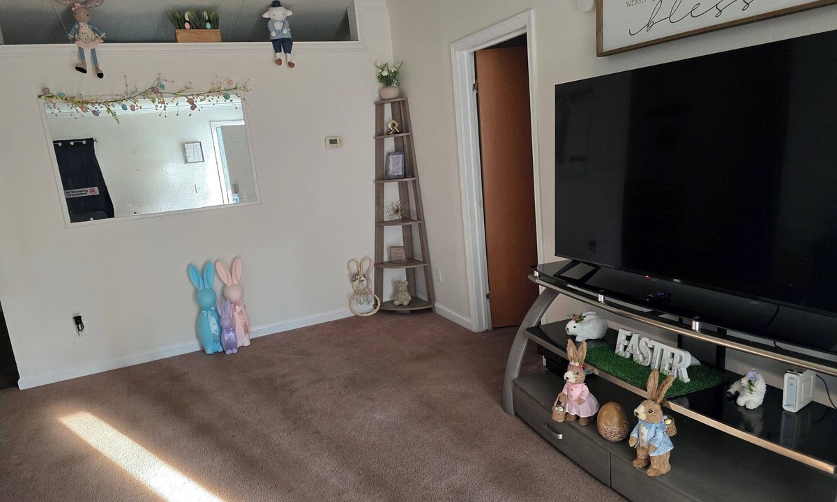 Brogden House | Beautiful 4-bedroom Modular home with AC in charming Brogden/Dudley