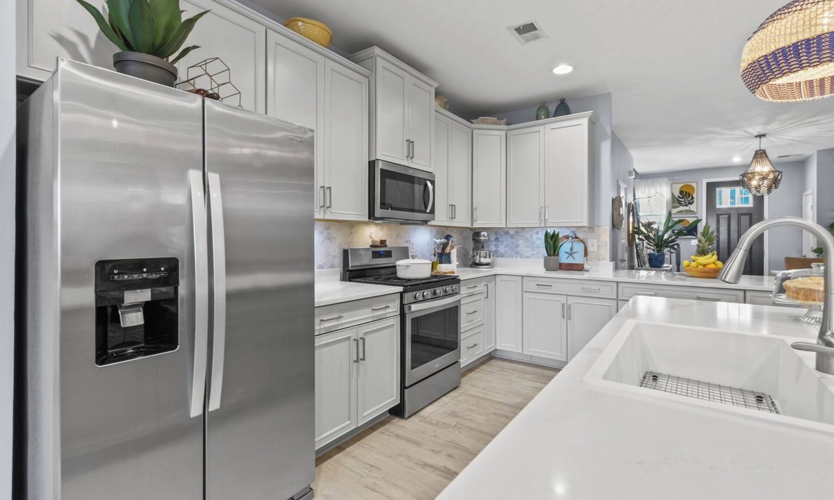 Millville House | Beautiful Bishop’s Landing just 4 miles from Bethany Beach 🏖️ PETS WELCOME