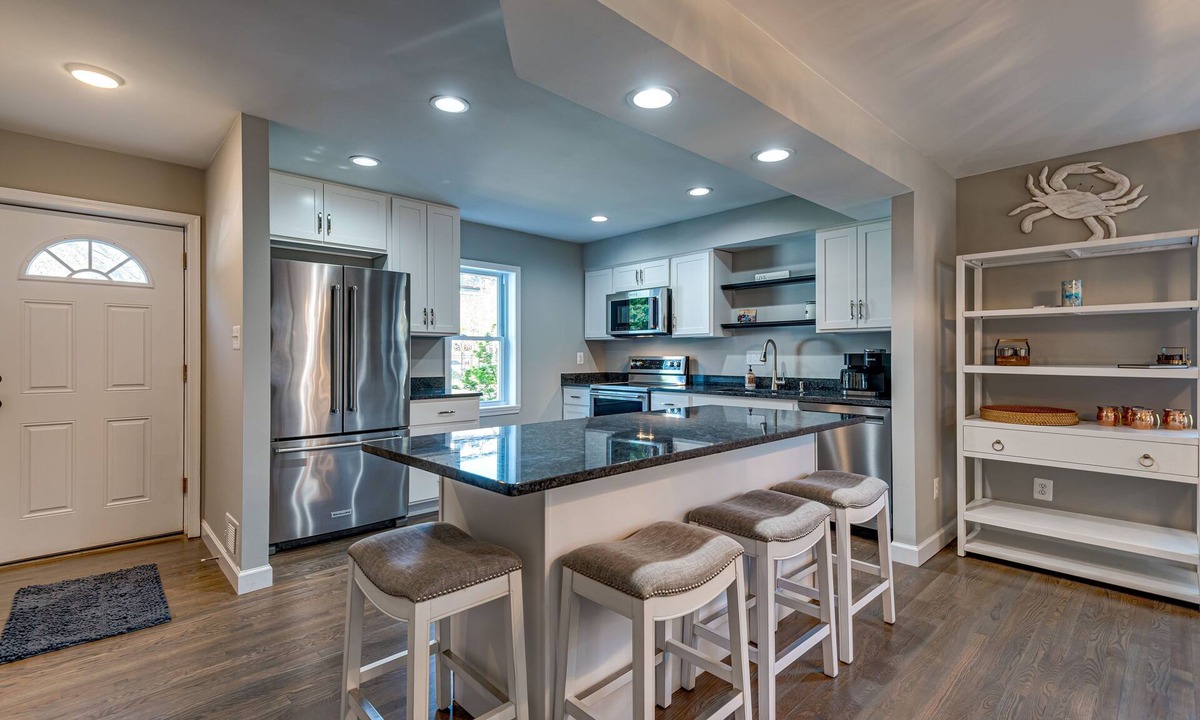 Historic District House | Beautiful Downtown Annapolis Townhome!