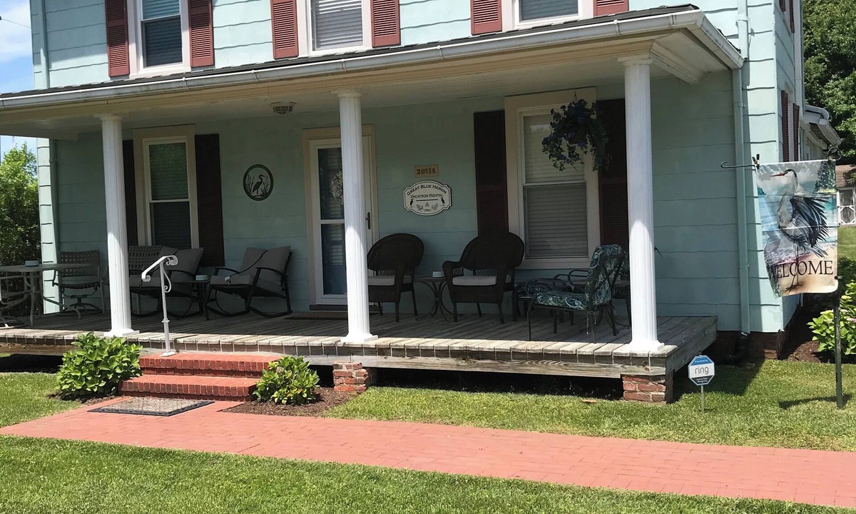 Rock Hall House | Beautiful home & short walk to beach, restaurants, and marinas in Rock Hall, MD