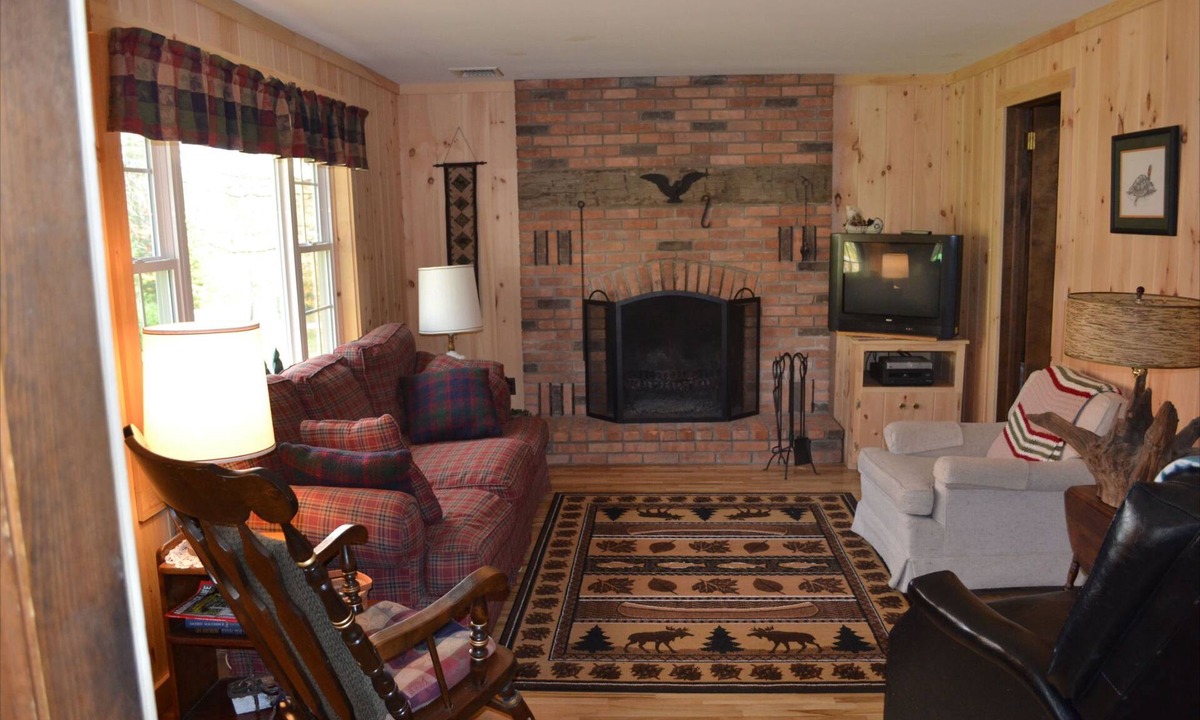 Indian Lake Cabin | Beautiful Lakefront Home With Great Location
