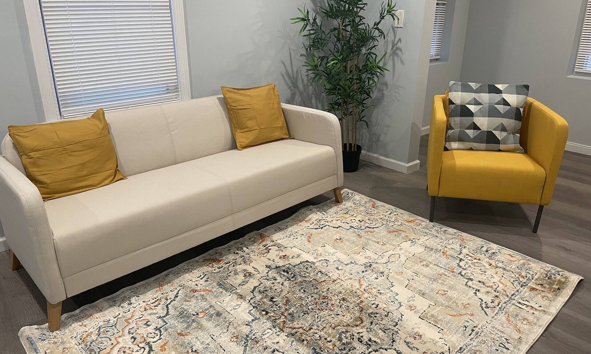 Lower Vailsburg Apartment | Beautiful Modern Apartment minutes away from Newark Airport