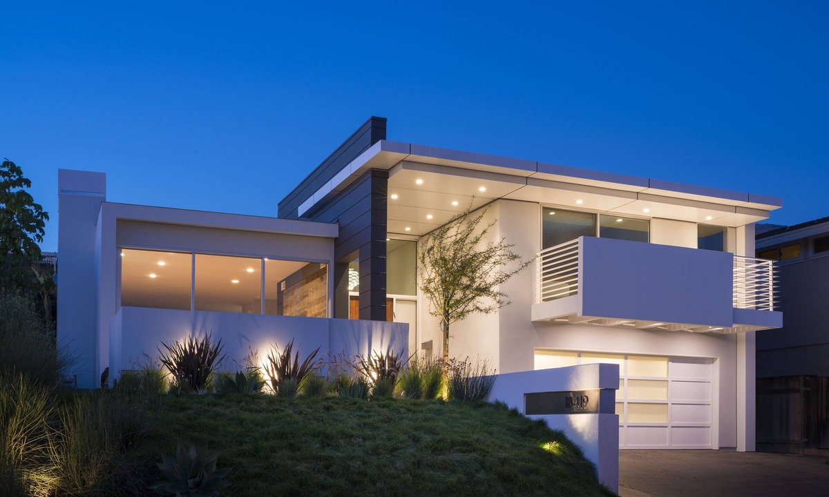 Malibu House | Beautiful Modern House in Malibu with Ocean View minutes walk to the beach