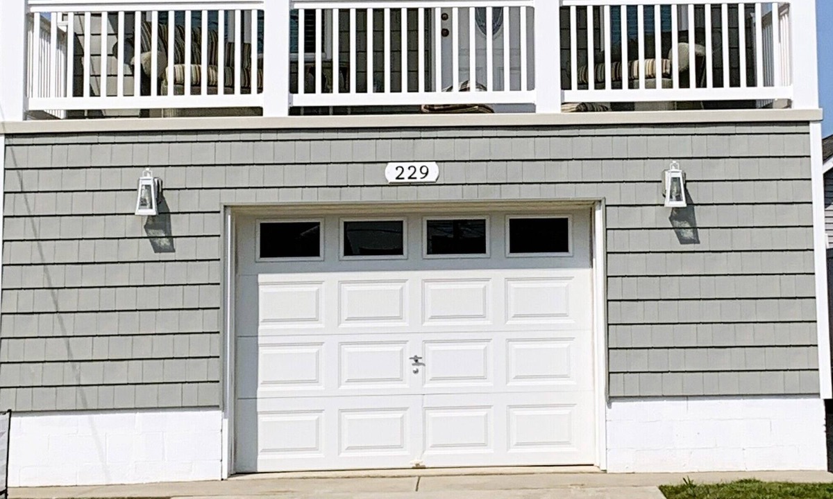 North Wildwood House | Beautiful Newly Remodeled 4 Bedroom Single Family Home in North Wildwood
