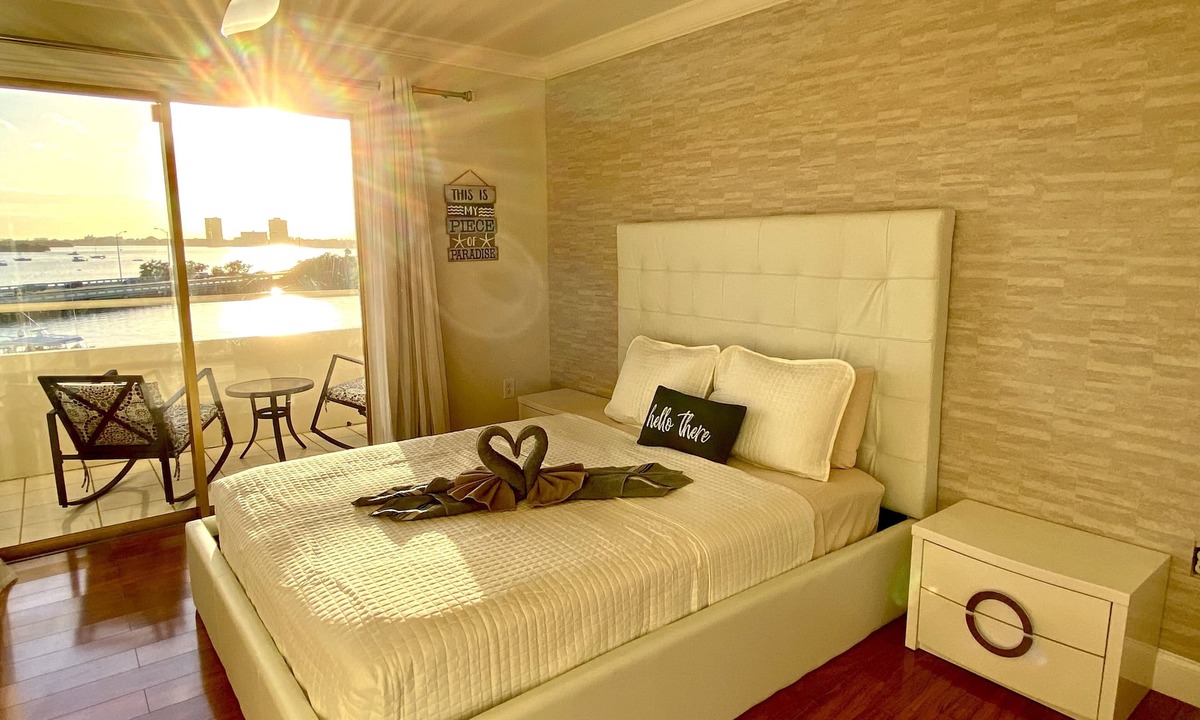 North Bay Village Apartment | Beautiful remodeled waterfront apartment with pool & free parking. 5min to beach