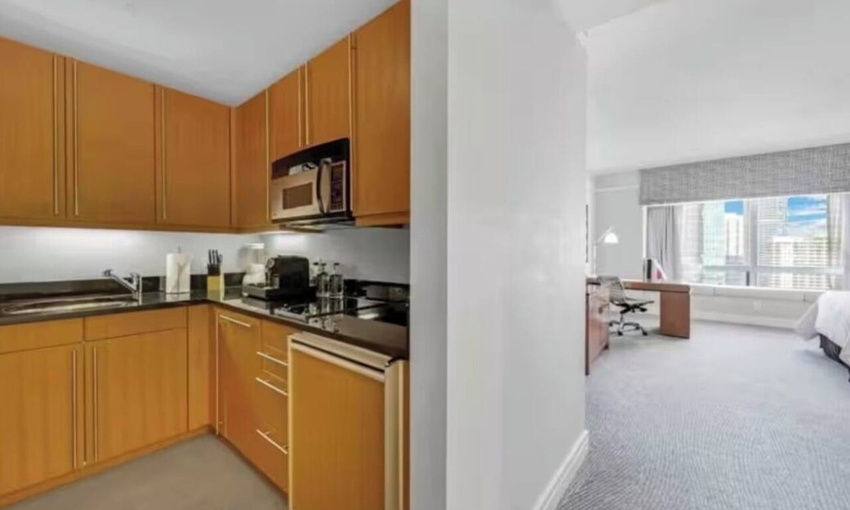 Brickell Hotel | Beautiful Studio in the Heart of Brickell