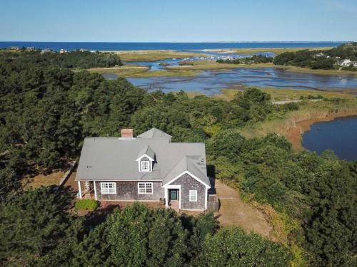 Wellfleet House | Beautiful Water Views Dogs Welcome