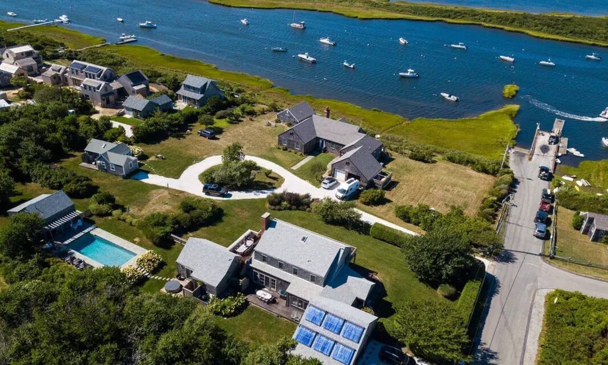Madaket House | Beautifully appointed family house with expansive water views!
