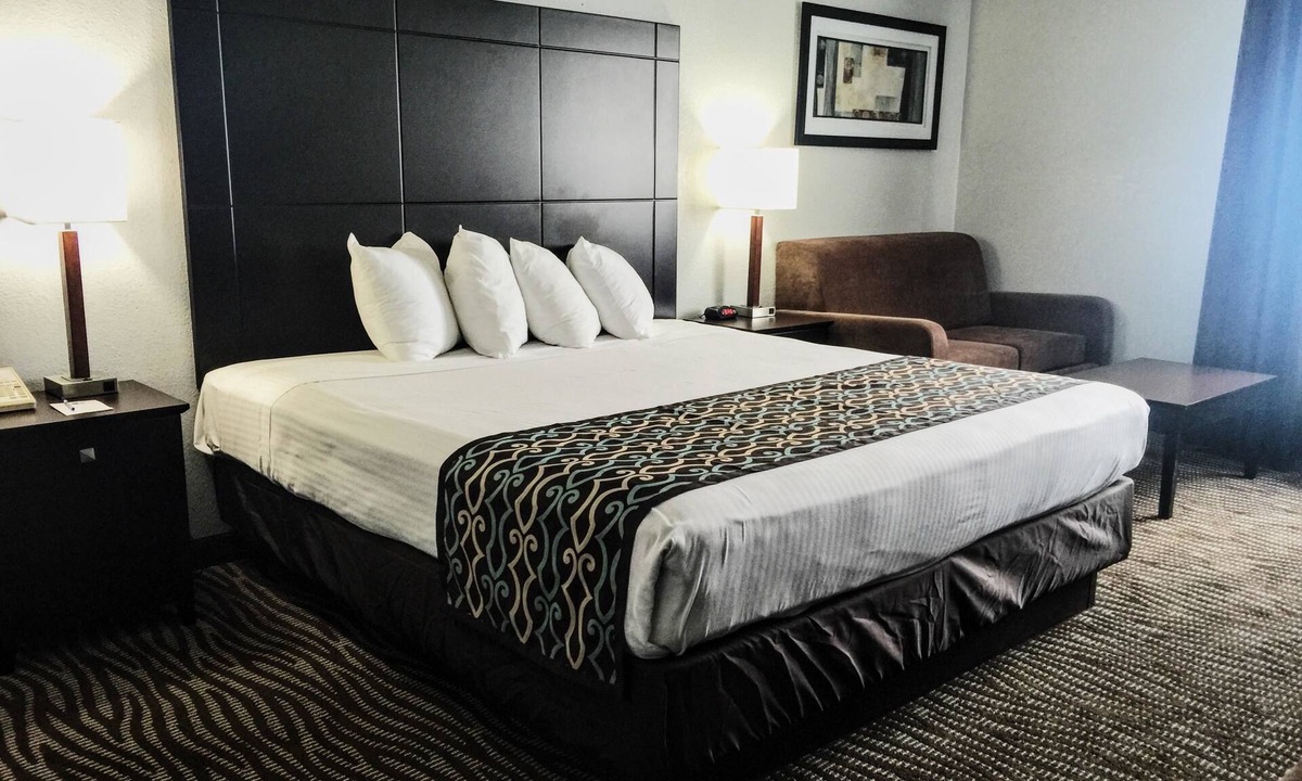 Mount Gilead Hotel | Best Western Executive Inn