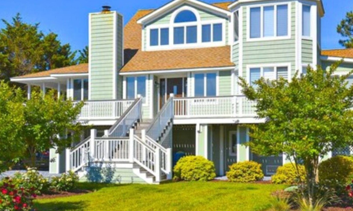 Bethany Beach House | Bethany Village Oceanside Home on Private Beach