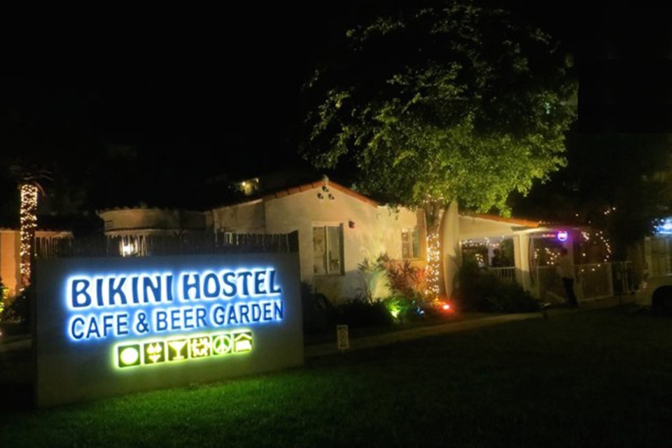 West Avenue Hotel | Bikini Hostel, Cafe & Beer Garden