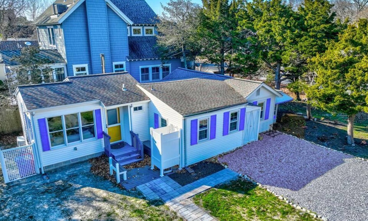 Cape May Point Cottage | Blue Willow Cottage at 513 Cape