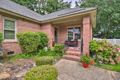 Western Branch North House | Bright Chesapeake Home Near Shopping & Dining