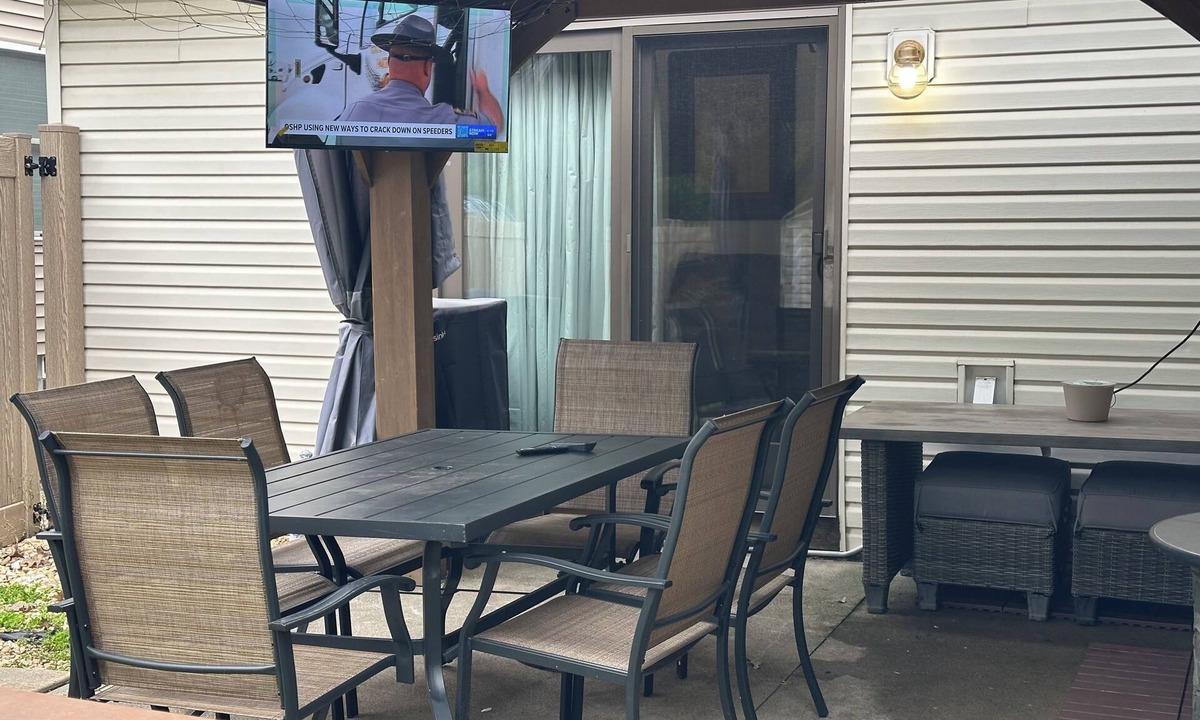 Parma Heights House | BRT Cozy Ranch Style Home