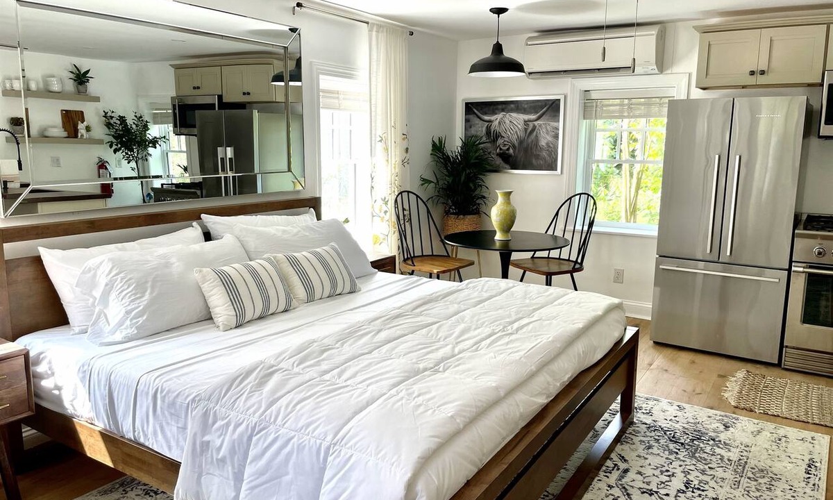 Cape May Hotel | Buttonwood Boutique Hotel Cottage A, Beach & Town