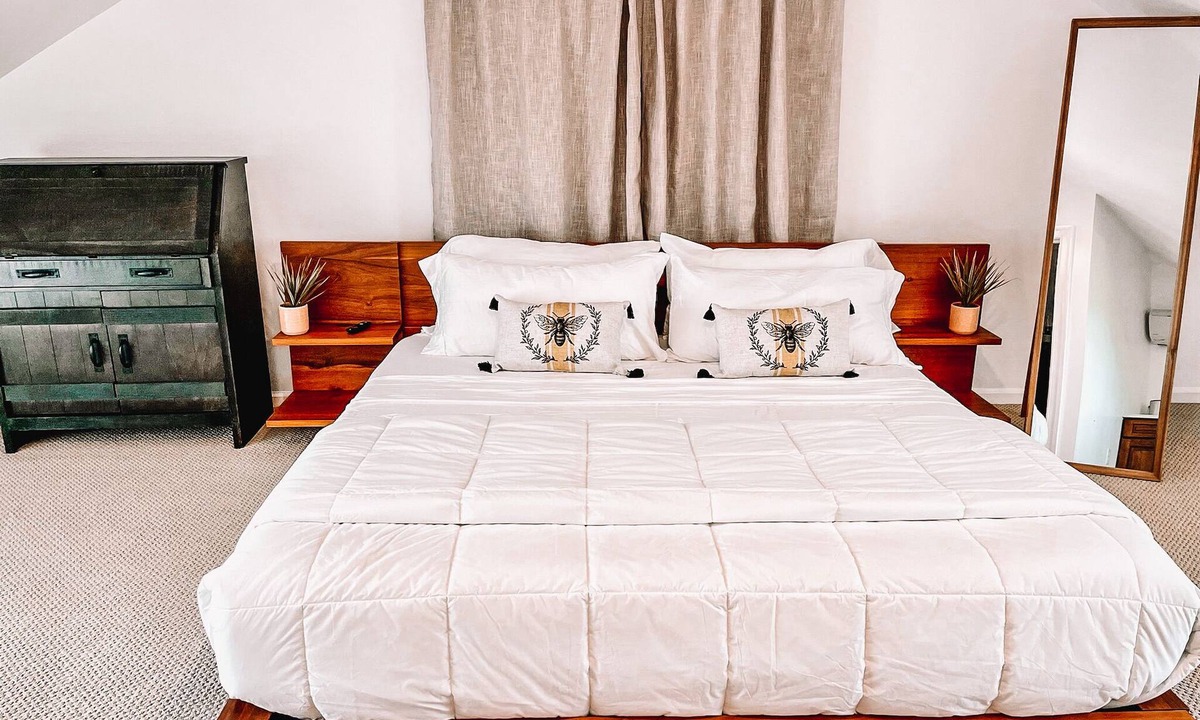 Cape May Hotel | Buttonwood Boutique Hotel Suite #7, Beach & Town