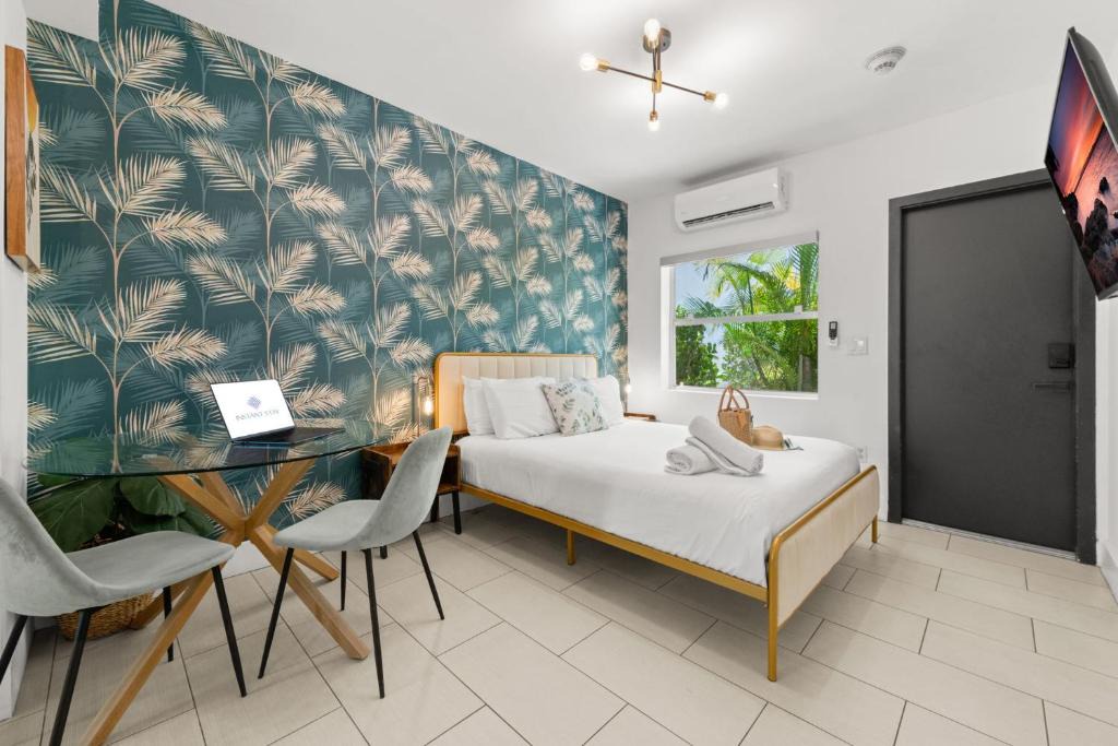 North Beach Apartment | Byronessa Miami Beach