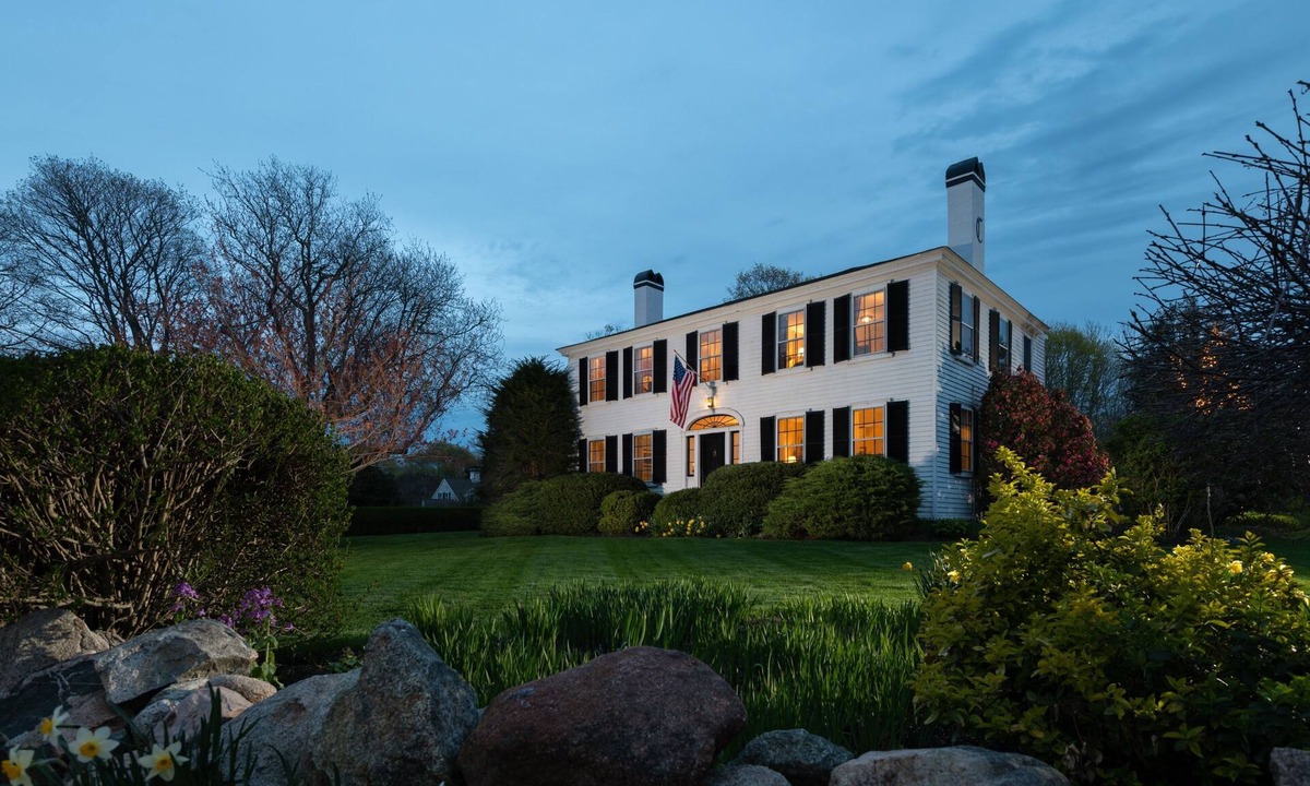 Brewster Bed & Breakfast | Candleberry Inn on Cape Cod