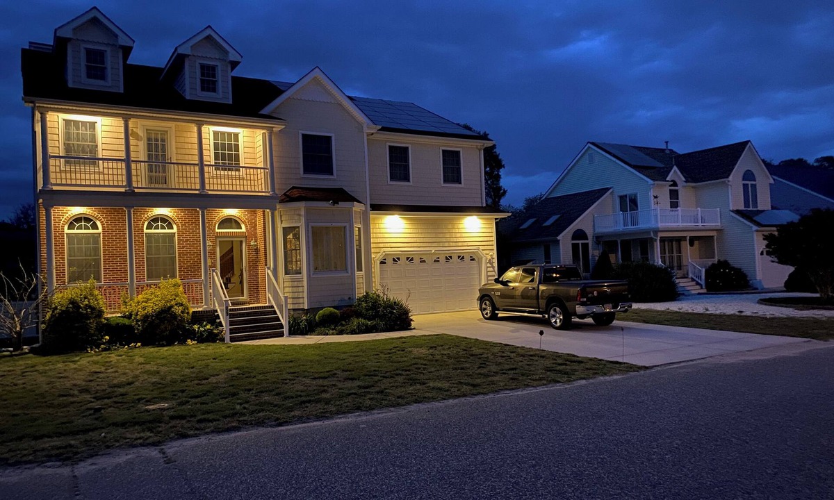 Villas House | Cape May Bayside Sunset Views! Free use of Cape May Beach tags.