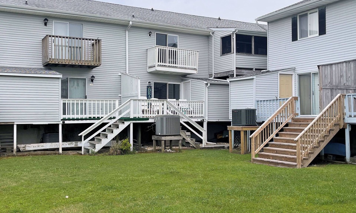 Deep Hole House | Captain's Quarters -Water Front- Water Access-Pet Friendly-NO LINENS