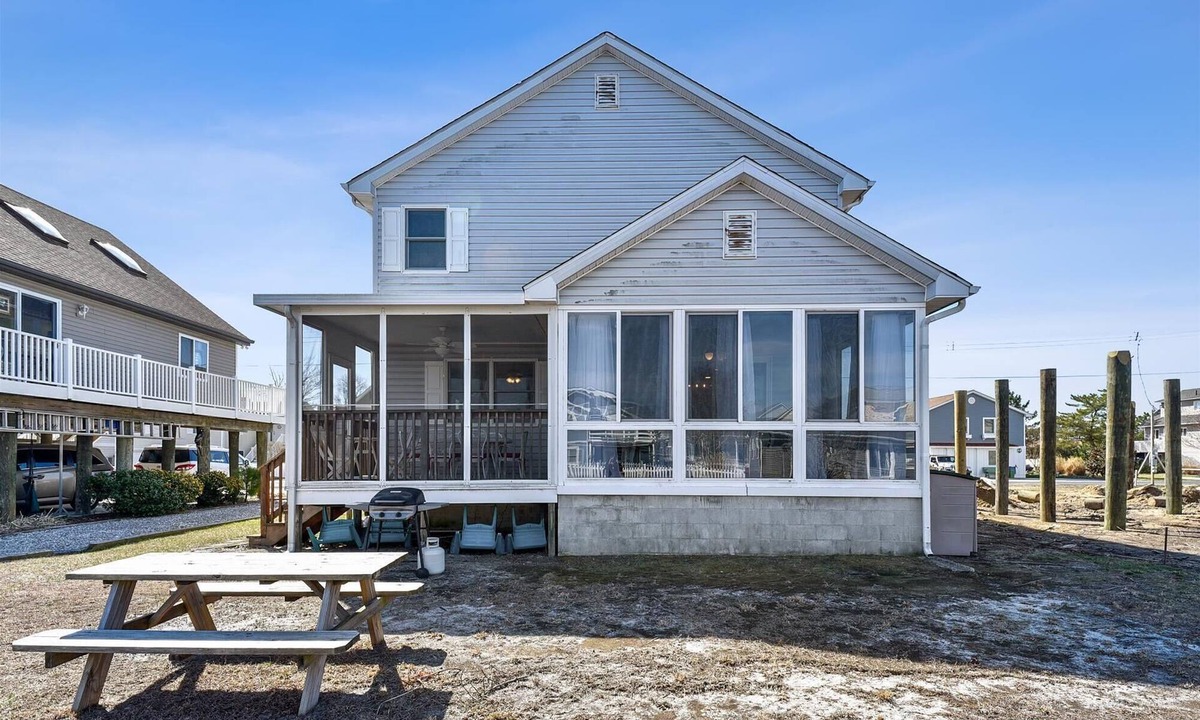 South Bethany Harbor House | Captivating Canal Views at This Bayside Getaway in Bethany Beach!