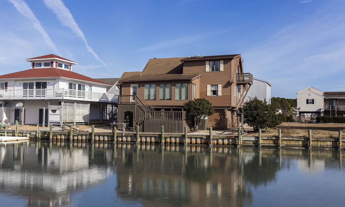 Captain's Cove House | Casa Del Canal by Seaside Vacations & Sales