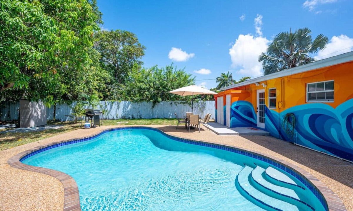 Middle River Terrace House | Casa Ola - Surf Themed Pool Home, Near Downtown