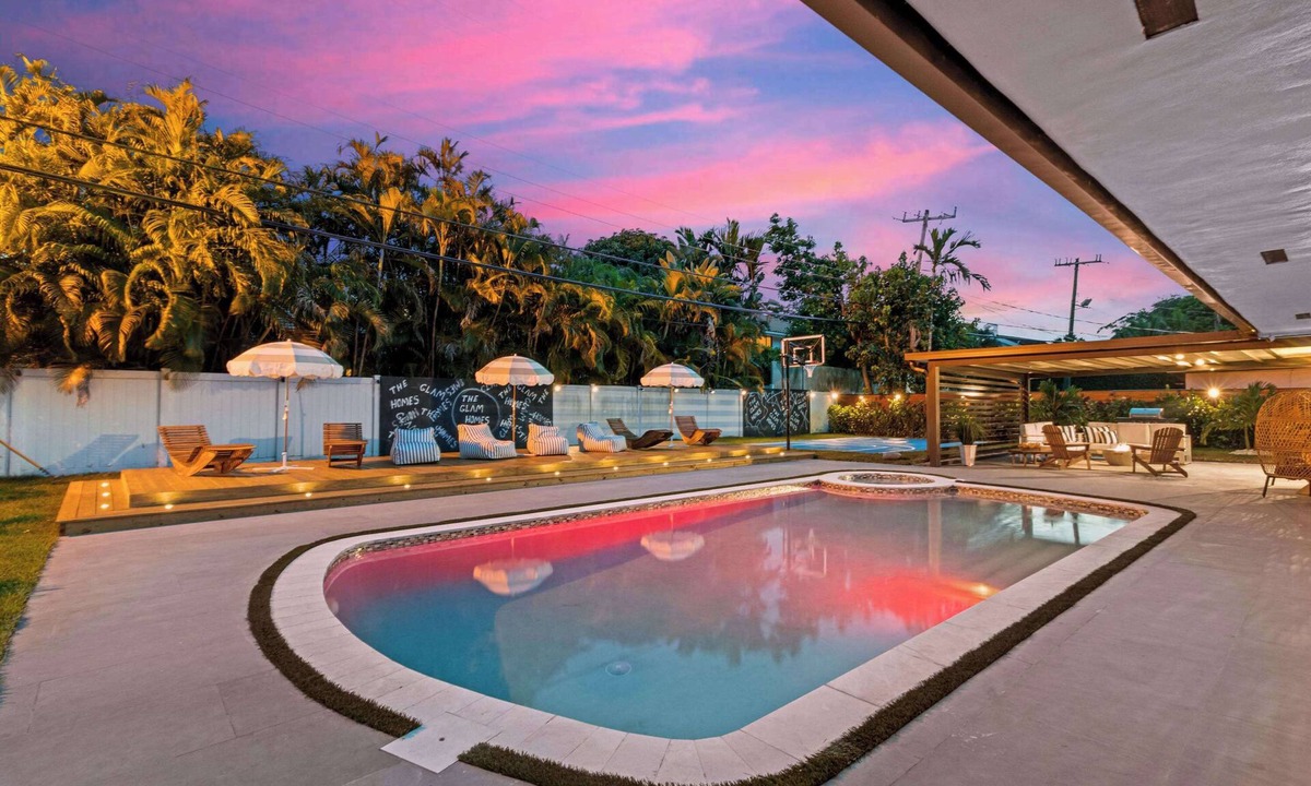 North Miami Beach House | Casa Tua | Top Location | Outdoor Grill | Fire Pit