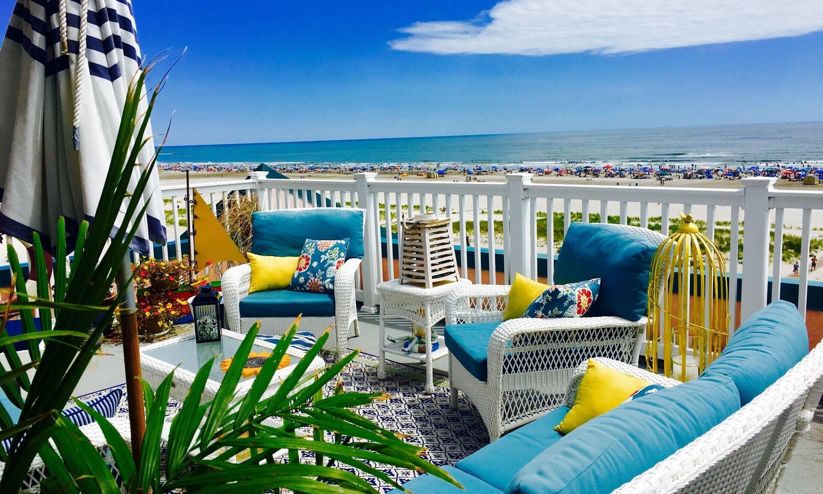 Wildwood Crest Condo | Celebrity Hideout.Exclusive Award Winning Oceanfront Penthouse