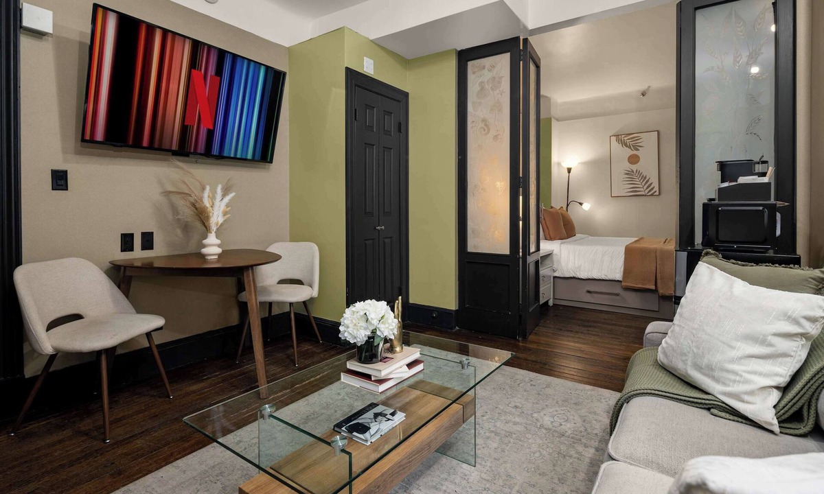 Central New York City Apartment | Centrally Located APT in NYC Walk to Time Square