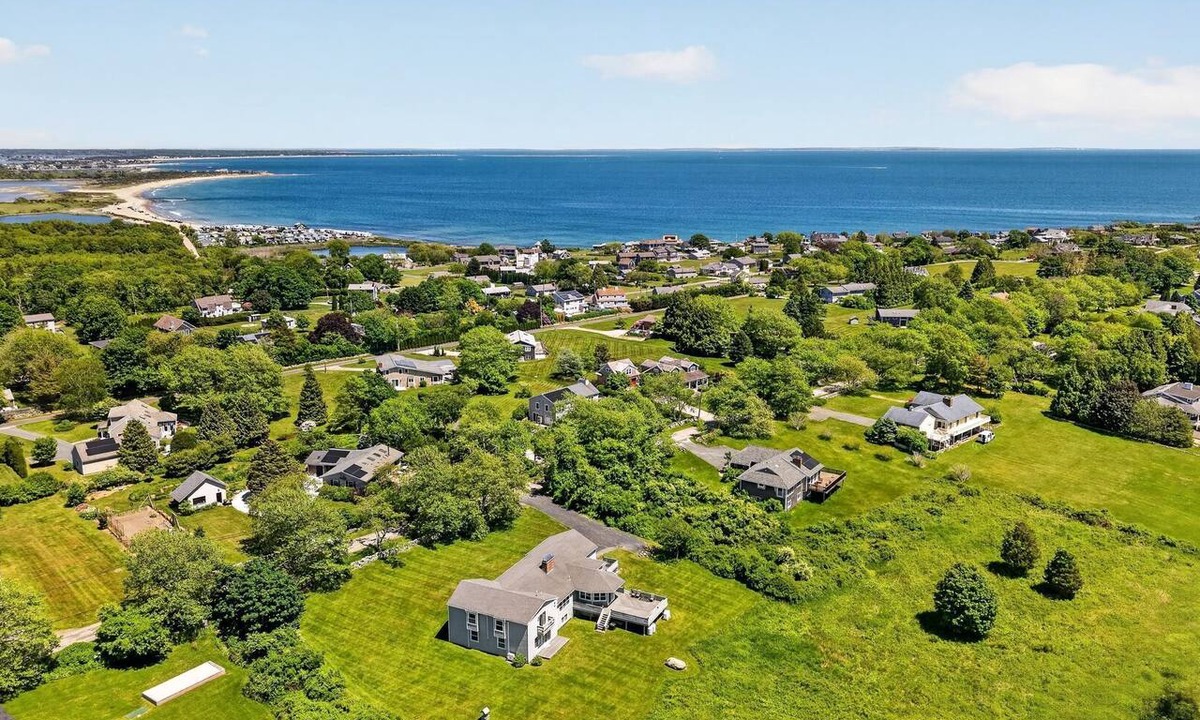 Little Compton House | Chace Point by the Ocean