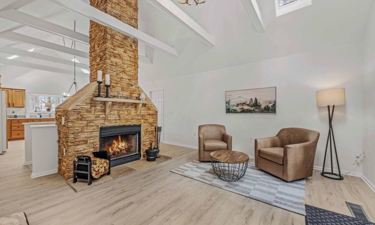 Millville House | Chalet in Harpers Ferry