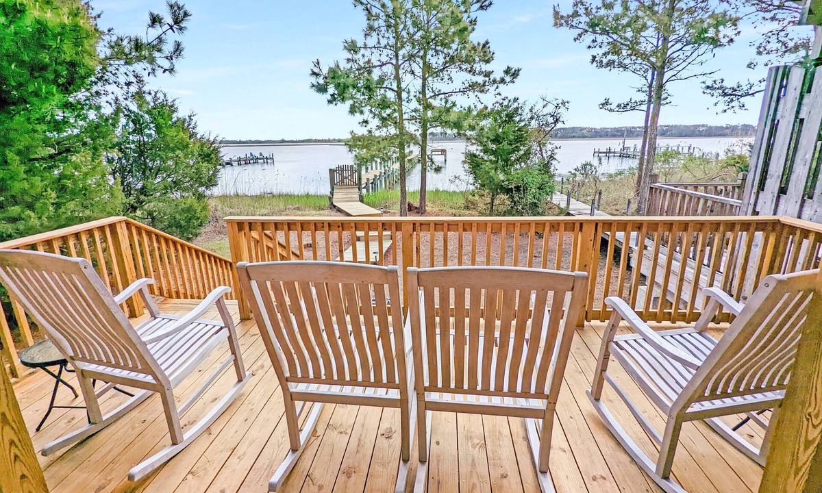 Piney Island House | Channel Watch | Assateague Channel Waterfront w/Private Dock, Screened Porch, Balconies & Sunrises