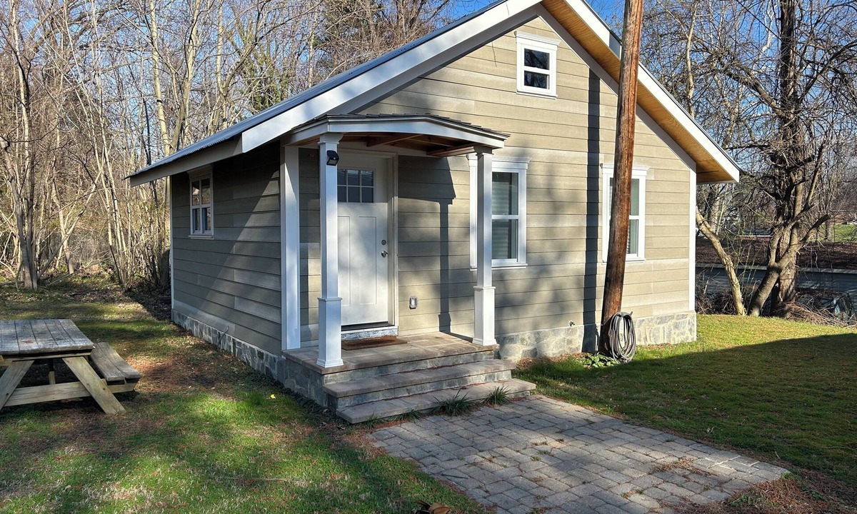 Croom Cottage | Charming 1-bedroom cottage with AC in cozy Harwood