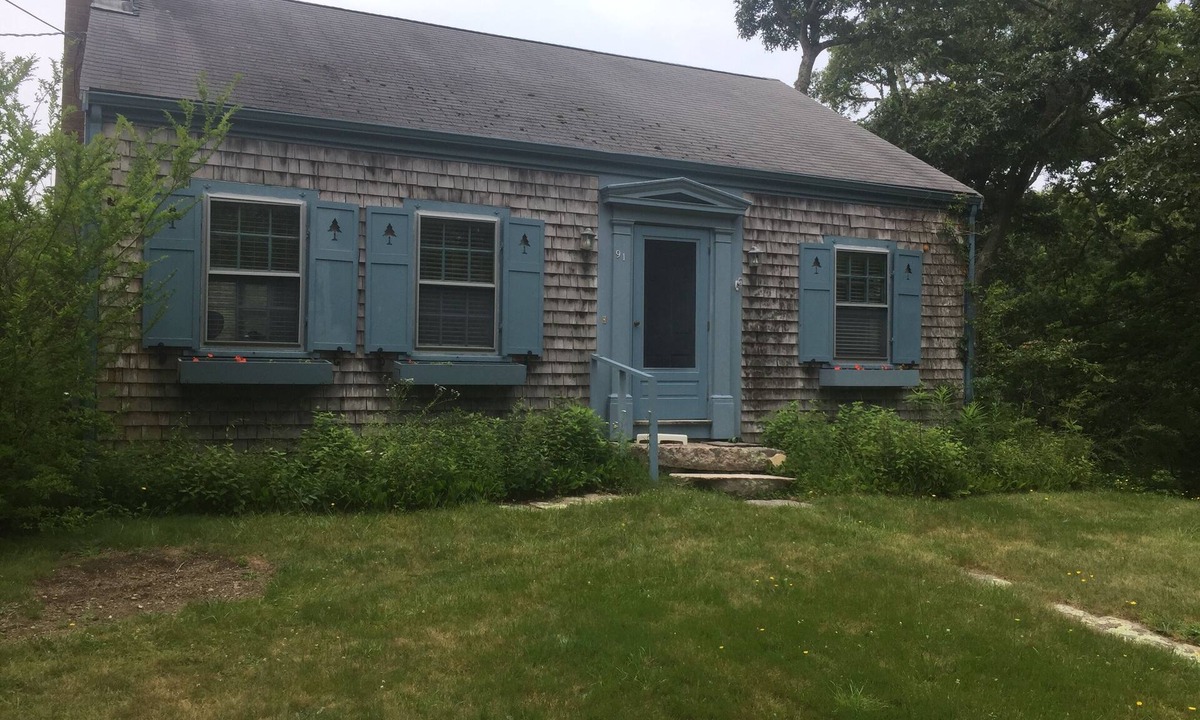 Woods Hole Cottage | Charming 2-bedroom cottage in Woods Hole