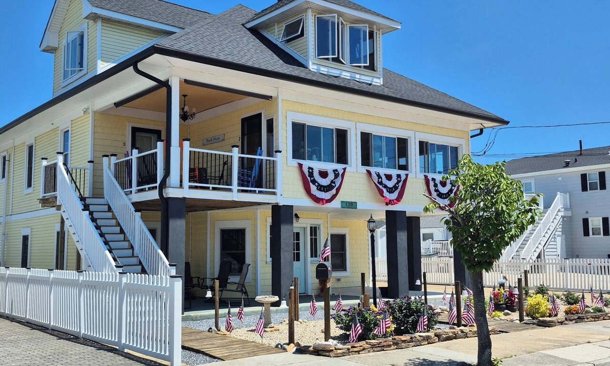 Wildwood Crest House | Charming 3 Room Efficiency in Wildwood Crest