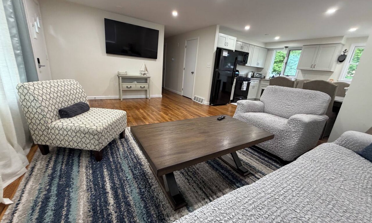 Teaticket House | Charming Hidden Gem - 3 bedroom house with AC in Teaticket - Falmouth