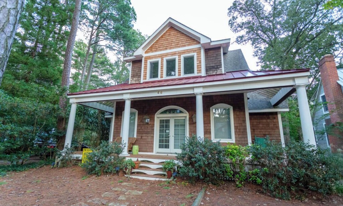 The Pines Cottage | Charming Rehoboth Cottage – Steps to the Beach, Dining & Shopping!