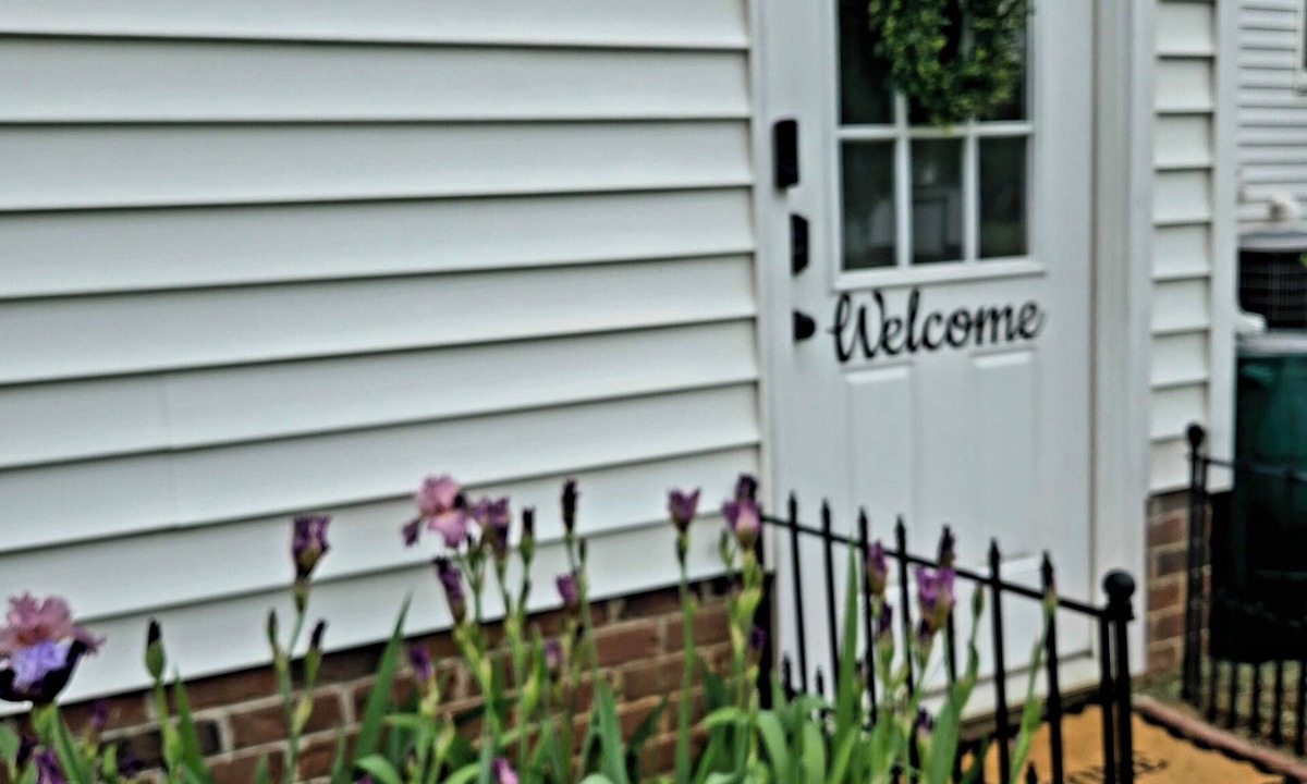 Andersonville Apartment | Charming studio in welcoming Dillwyn, near Farmville