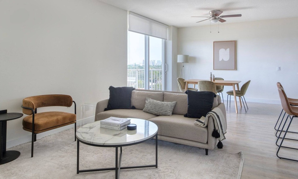 West Little Havana Apartment | Chic Coral Gables 2BR w/Gym, Pool & W/D, nr Shopping, by Blueground
