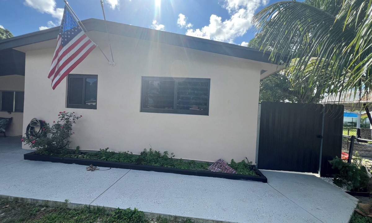 Miami Gardens Apartment | Chic studio with WiFi and AC in vibrant Miami
