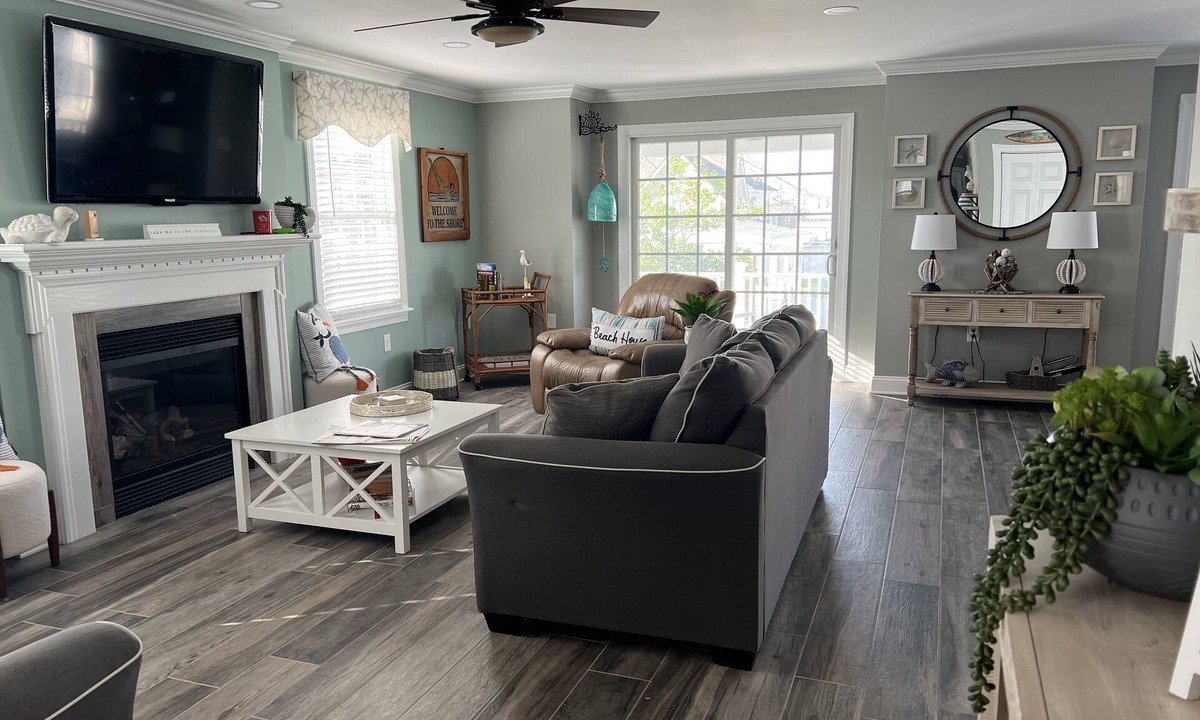 Wildwood Condo | "Ciao Bella". It's Just That Beautiful! Superb Location. 2 Blocks From Beach.