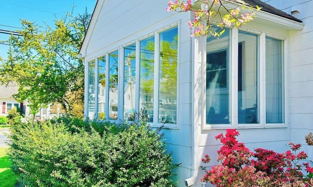 South Rehoboth Cottage | Classic Beach Cottage In Town