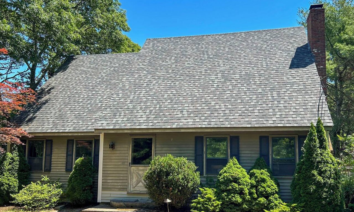 South Orleans House | Classic Cape House 5M to Nauset Beach
