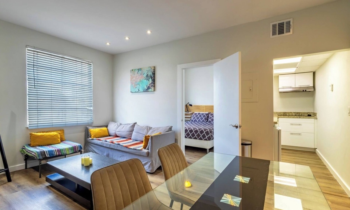Flamingo/Lummus Apartment | Coastal 2BR Escape | Walk to Beach and 2 Queen Beds