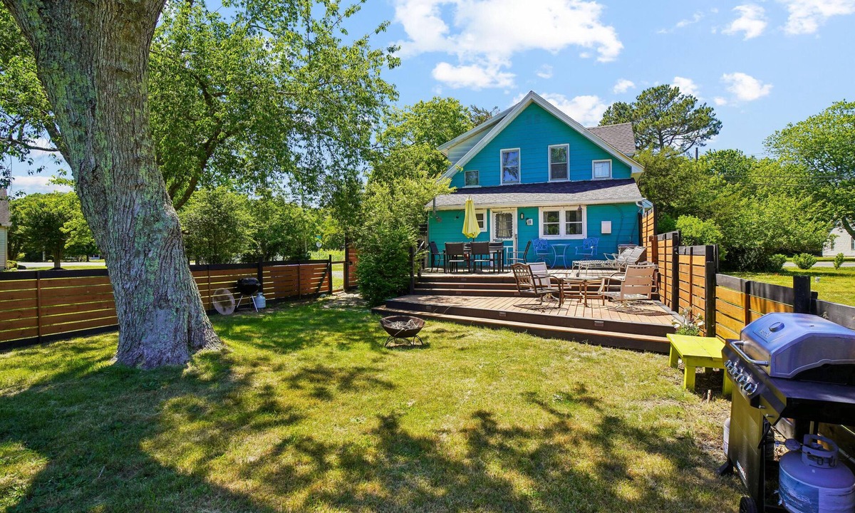 Ocean View House | Coastal Charm Family Retreat | Huge Yard, Short Drive to Beach + Free Xplorie Activities!