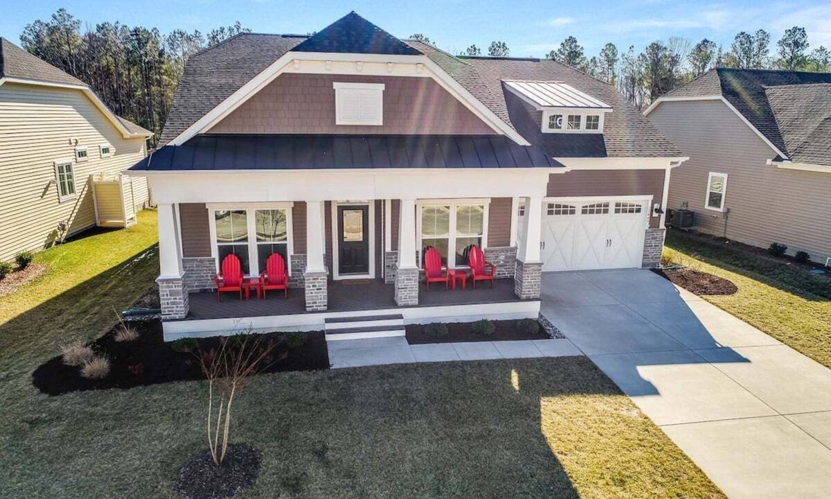 Lewes House | Coastal Club * 4BR Luxury House
