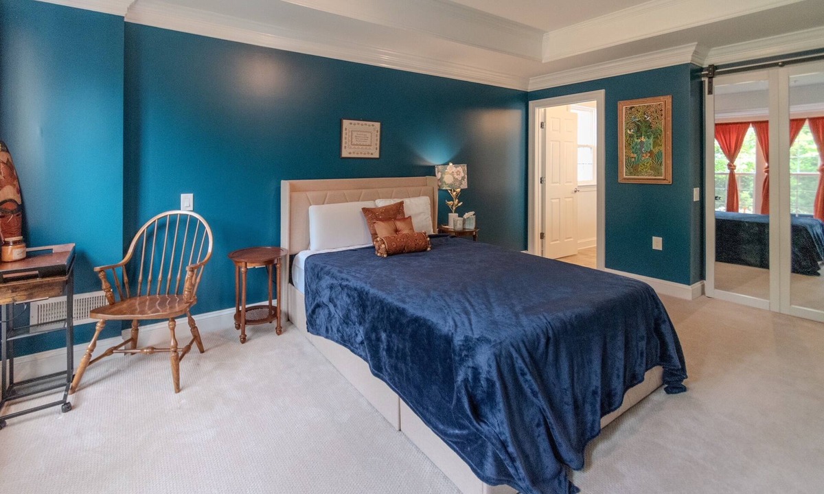 Fredericksburg House | Comfortable & Elegant Getaway Near MWH